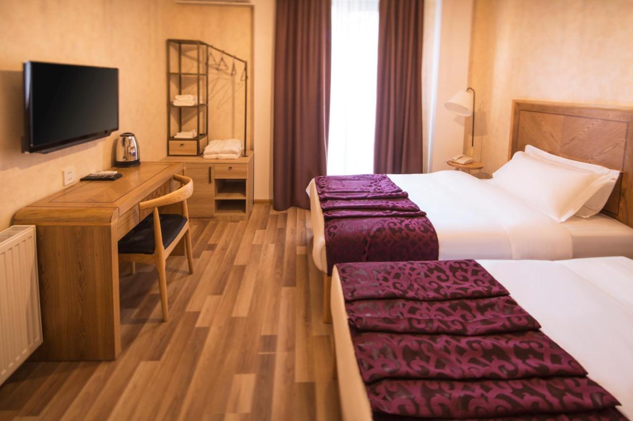 Ornament Boutique Hotel Tbilisi Buitenkant foto