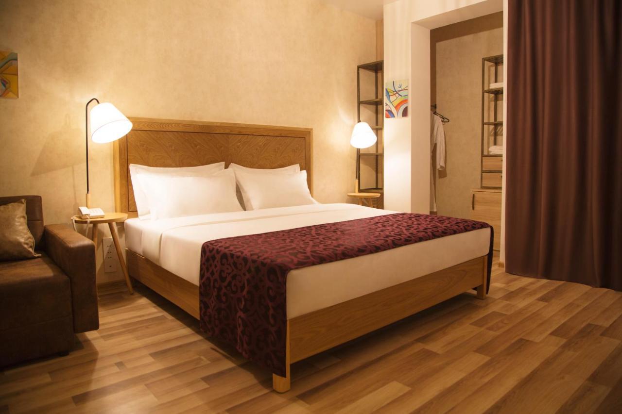 Ornament Boutique Hotel Tbilisi Buitenkant foto