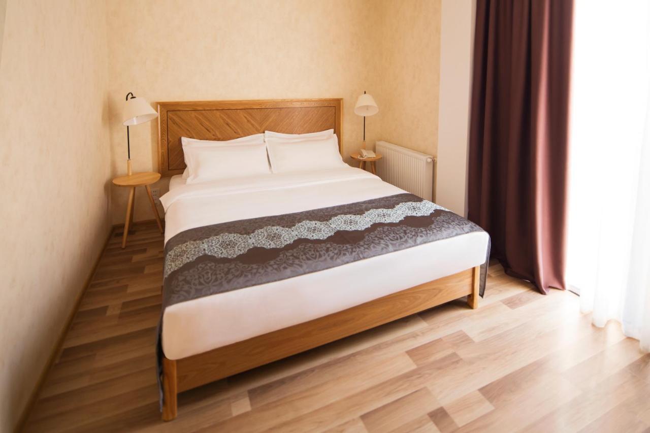 Ornament Boutique Hotel Tbilisi Buitenkant foto